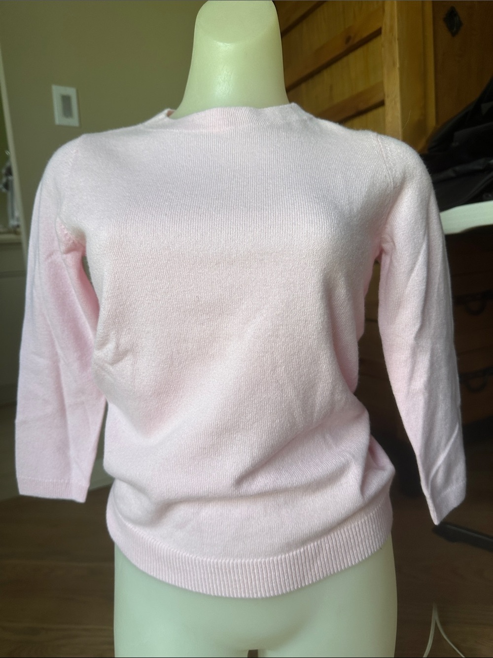 Talbots Classic Cashmere Women’s Sweater - Light Pink Size P